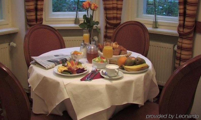 Hotel & Apartments Zarenhof Berlin Prenzlauer Berg Ресторан фото