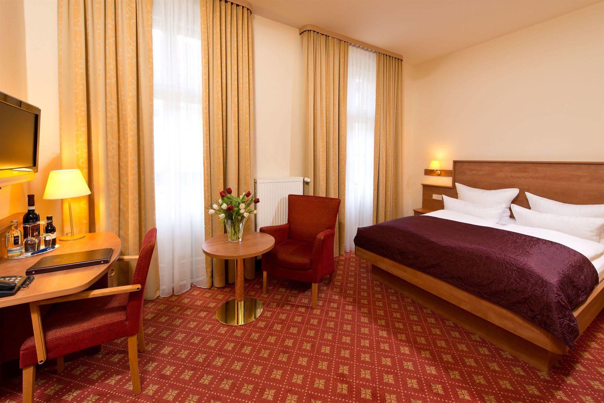 Hotel & Apartments Zarenhof Berlin Prenzlauer Berg Экстерьер фото
