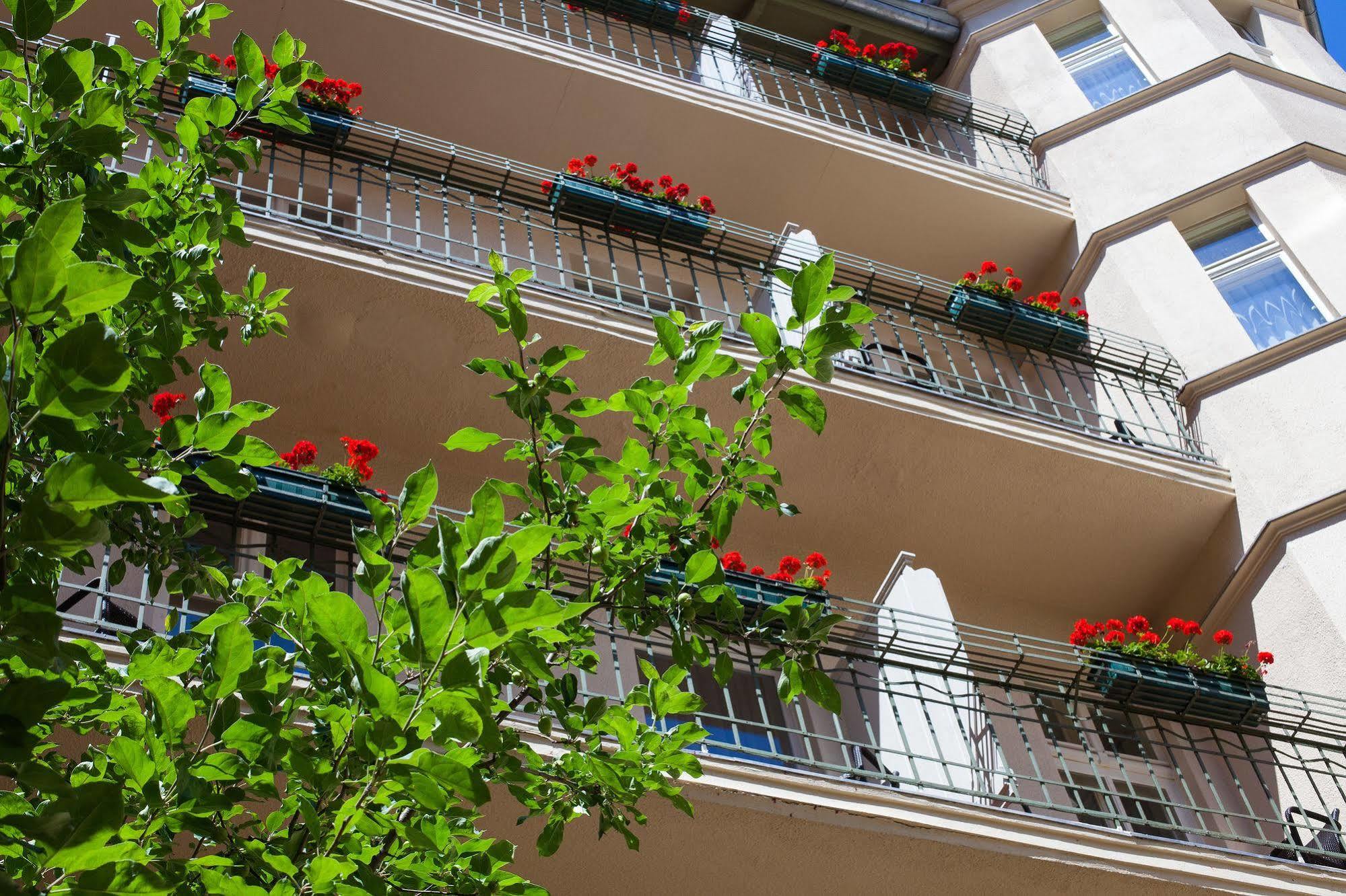 Hotel & Apartments Zarenhof Berlin Prenzlauer Berg Экстерьер фото